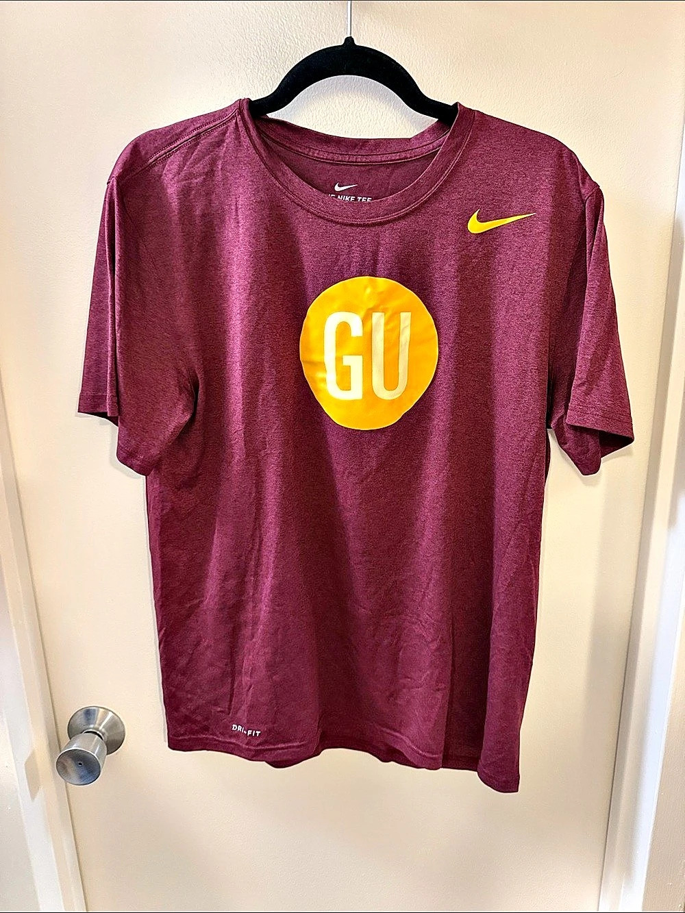 Nike The Nike Tee Dri-FIT Logo Tee Gannon university Large Like New